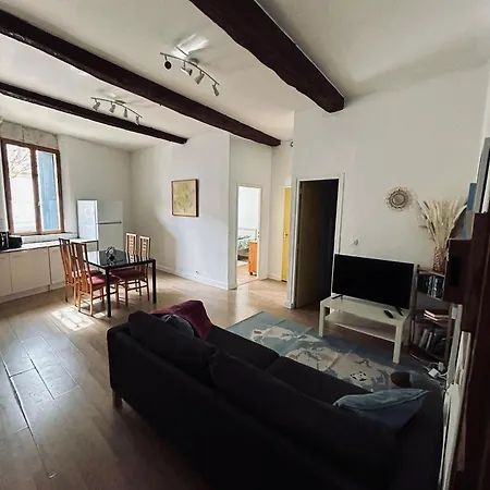 Et Riviere Apartmán *