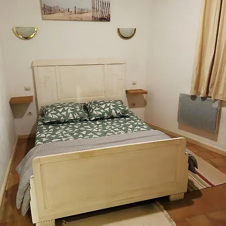 Et Riviere Apartmán *